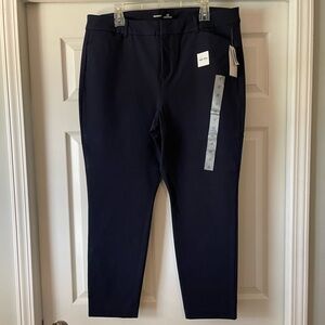 New with tags Old Navy Pixie Pants